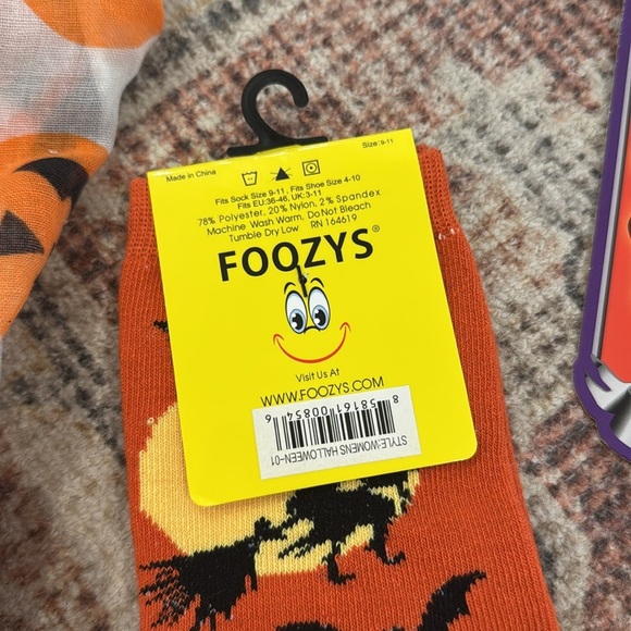 NWT Halloween Bundle with Foozys Socks, Scunci Clips, Earrings, and Scarf - Picture 4 of 4